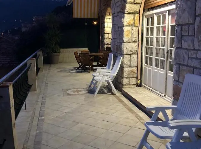 Boulevarde De La Turbie ボーソレイユ