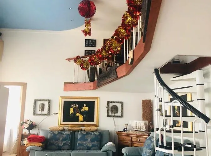 Boulevarde De La Turbie