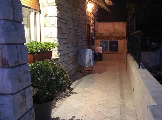 Boulevarde De La Turbie * ボーソレイユ